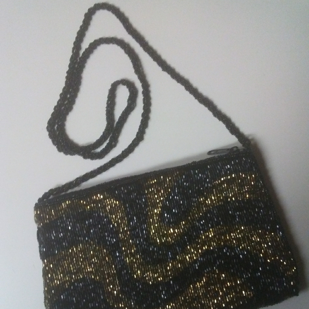 Walborg Vintage Microbead Black and Gold Purse